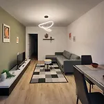 New Bazaar Cane Apartment 3