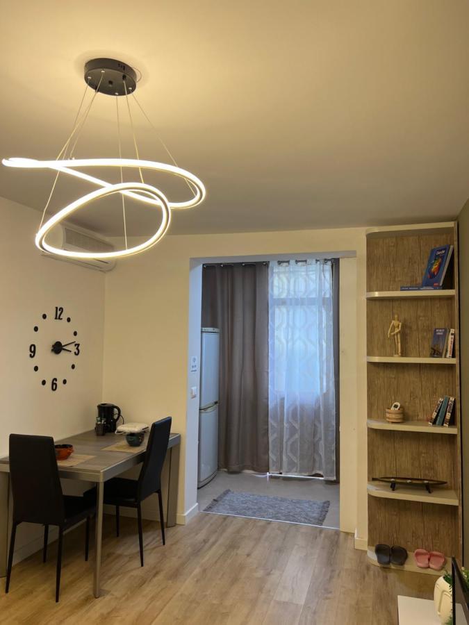 New Bazaar Cane 3 Apartment *